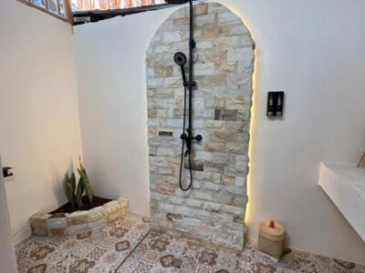 One-Bedroom Bungalow 3