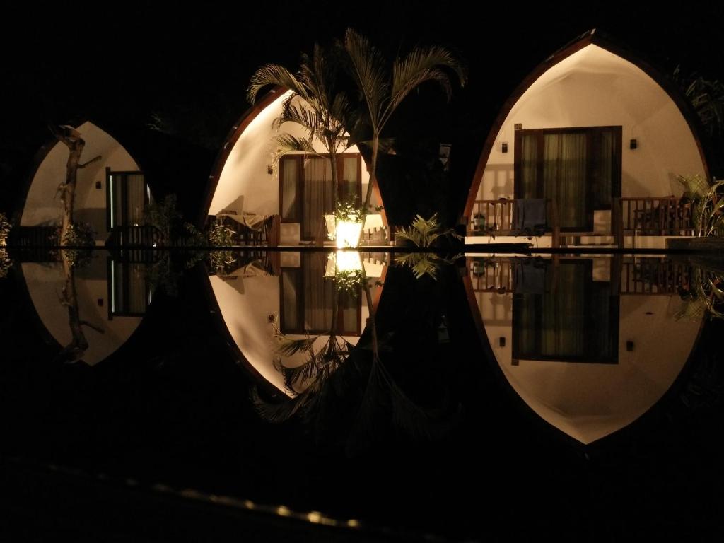 One-Bedroom Bungalow